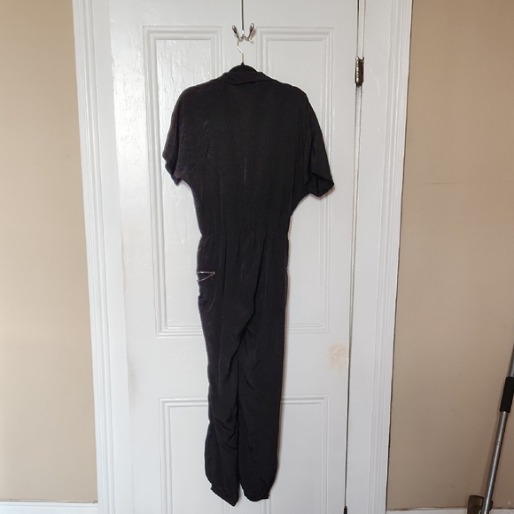 Forever 21 Black Jumpsuit Versatile Chic - Picture 5 of 5